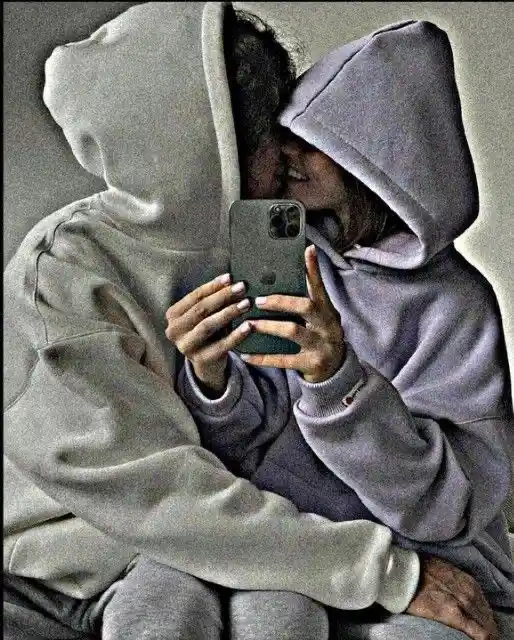 modern-cute-couple-dp