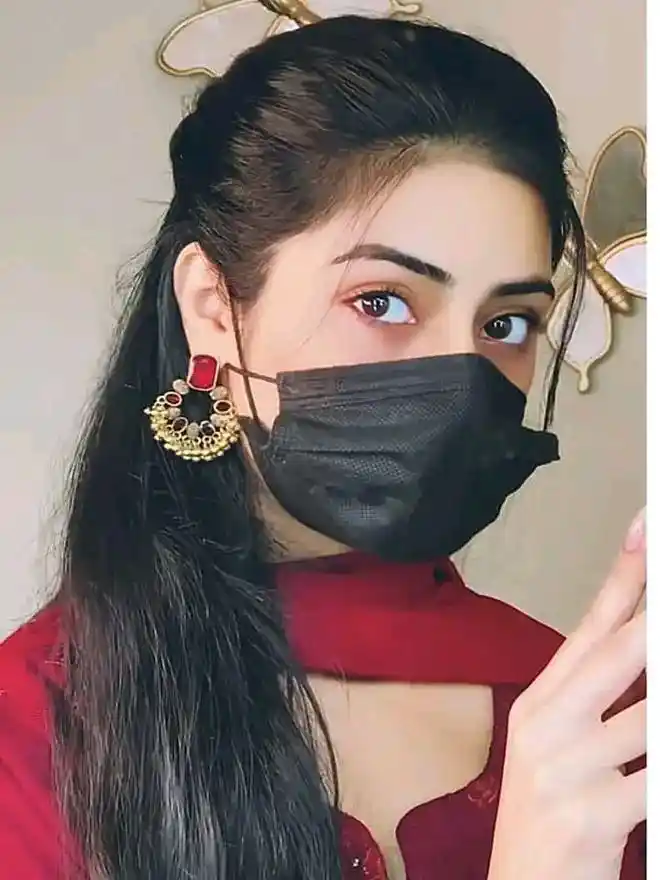 mask-girl-dp mask-girl-dp