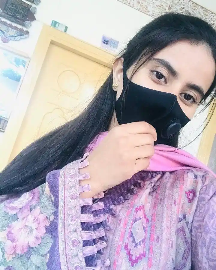 mask-girl-images mask-girl-images