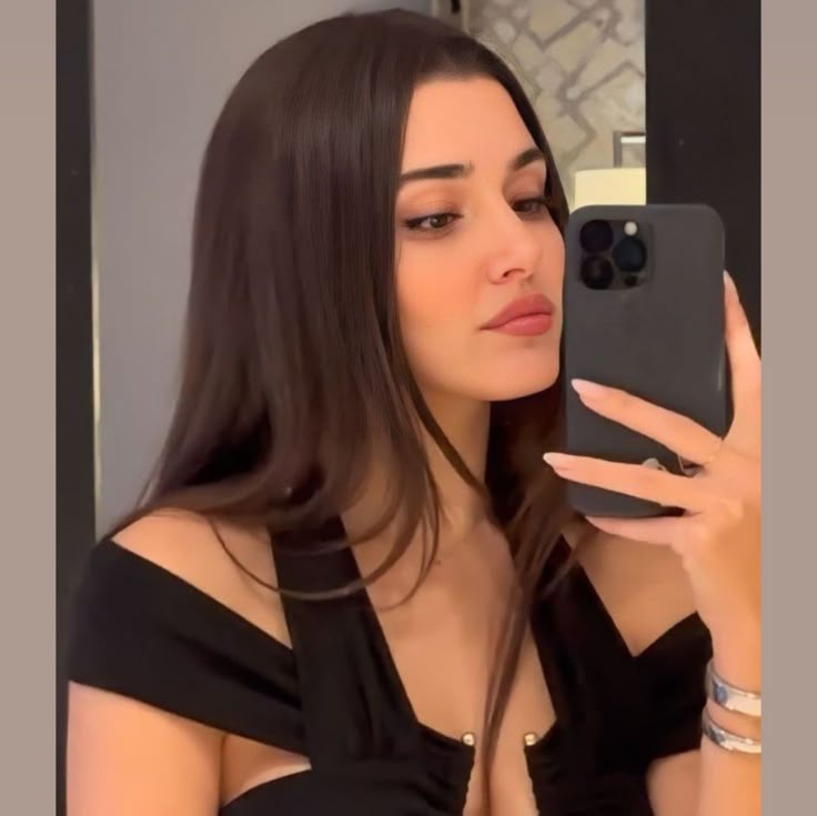 Attitude-Girls-Dp-for-Instagram