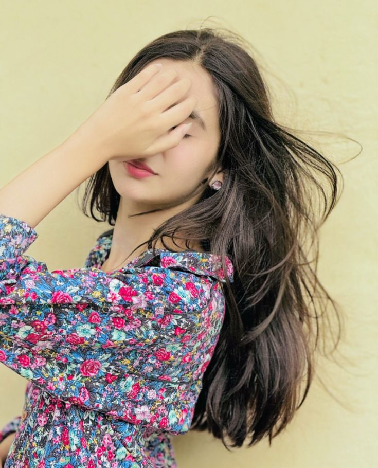 Instagram-Girl-Profile-Pictures