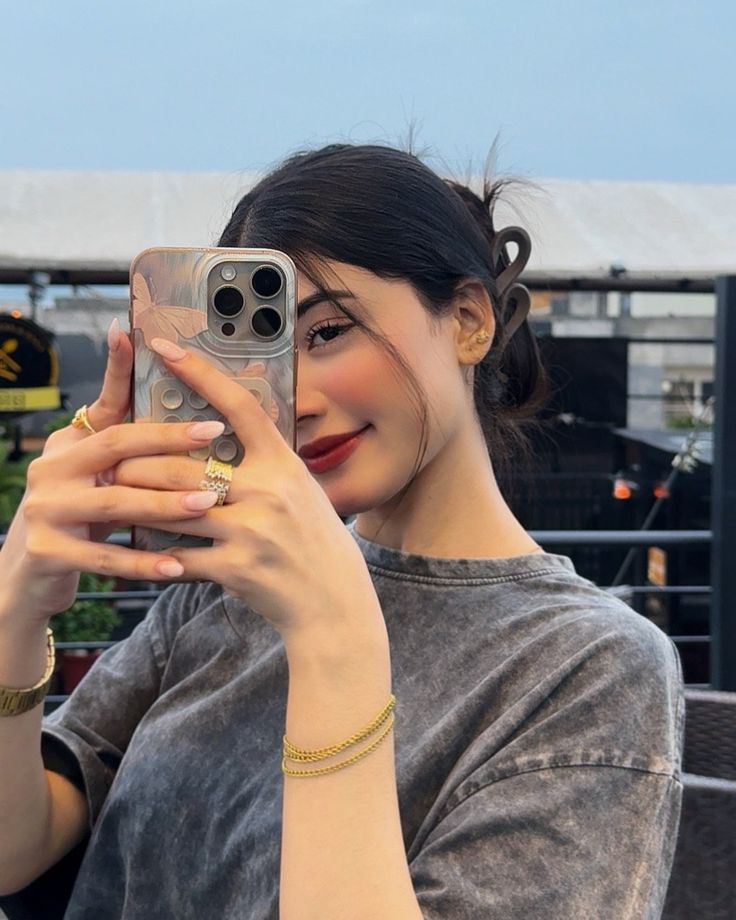 Instagram-Muslim-Girls-Dp