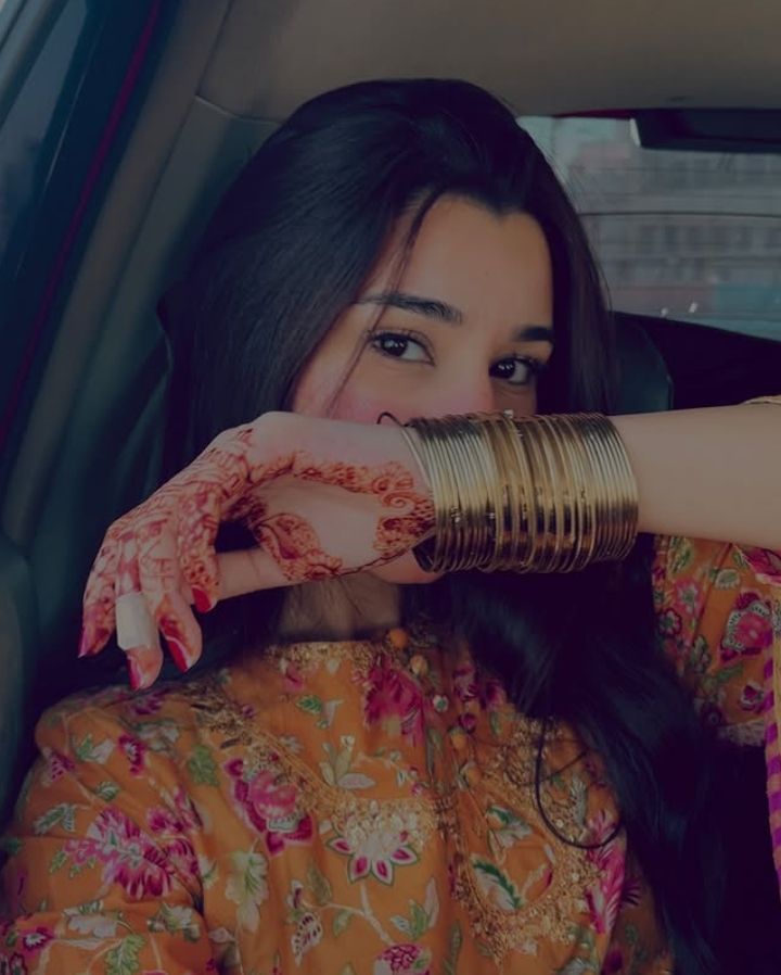 Real-Hide-Face-Girl-Pic