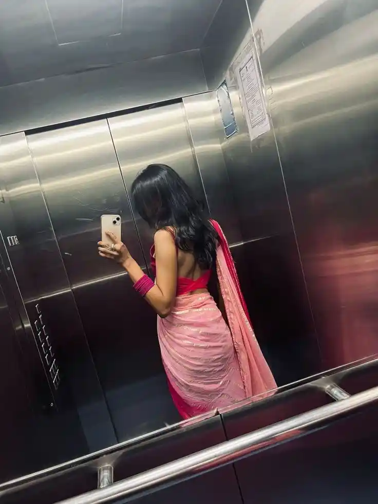 Hidden Face Dp for Girls